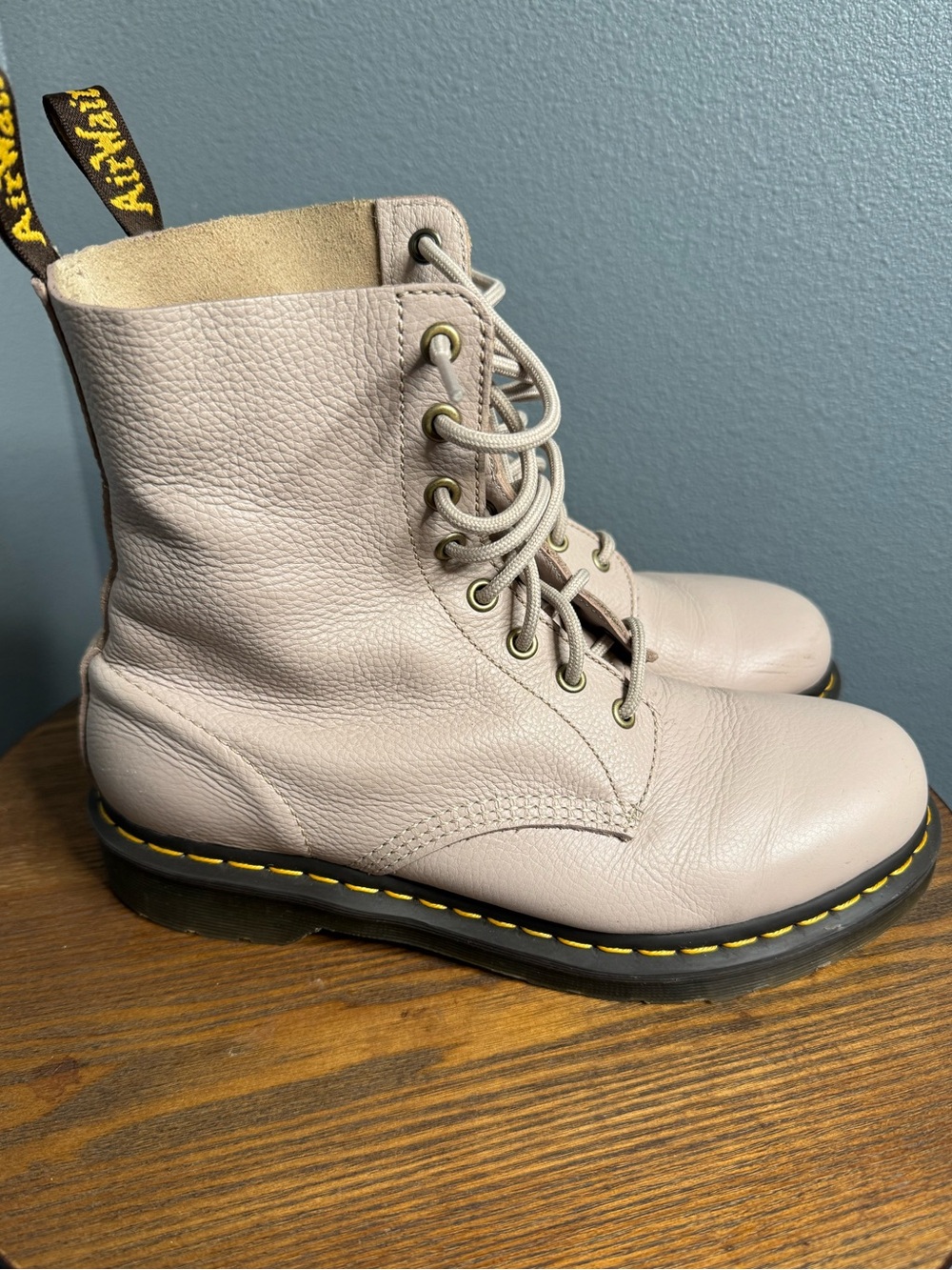 Dr Martens 1460 Pascal Virginia Leather Boots Womens 10 Taupe Beige